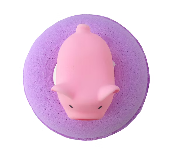 Peony, Passionfruit & Orchid Bath Bomb Donut Fizzer with Piggy Toy